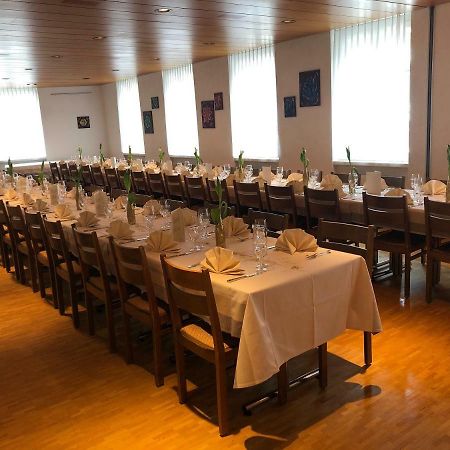 Hotel & Restaurant Stadthof 글라루스 외부 사진